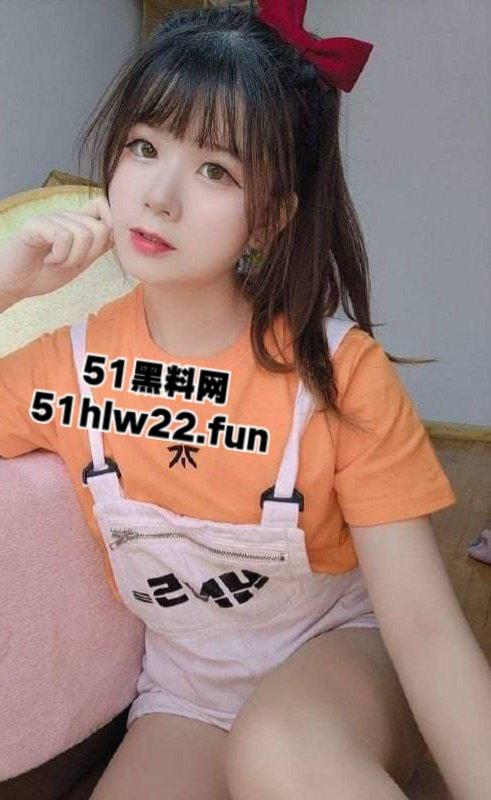 安阳师范学院【涂晓晓】漂亮可爱学妹，背地里是个十足的小骚货，学长口交视频遭到曝光。-7