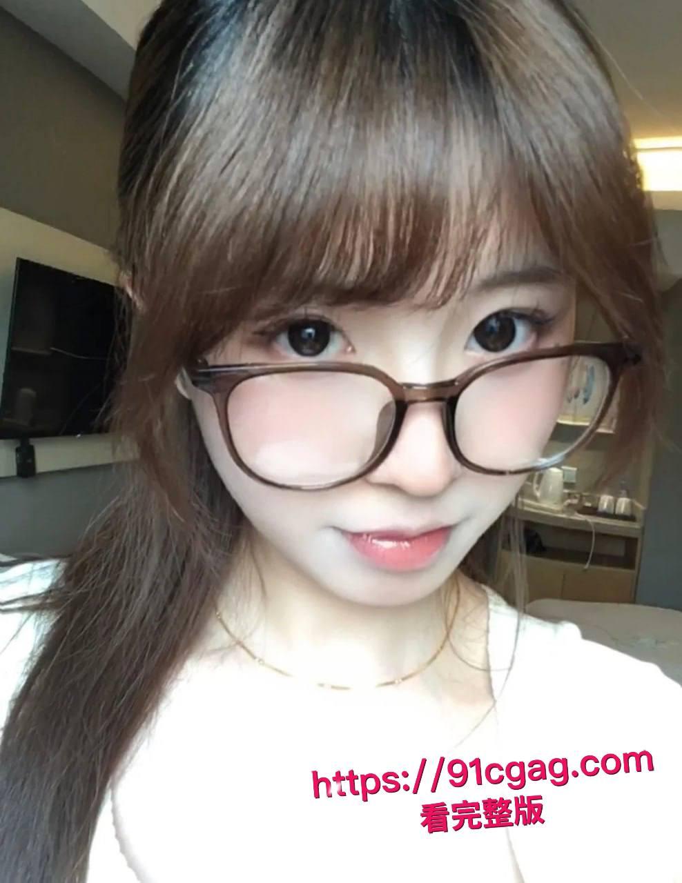 西安COSER李佩儿私密性爱视频外泄:绝美颜值西施COS女仆装跨坐大鸡巴猛骑,骚穴淫水喷溅高潮浪叫不停-7