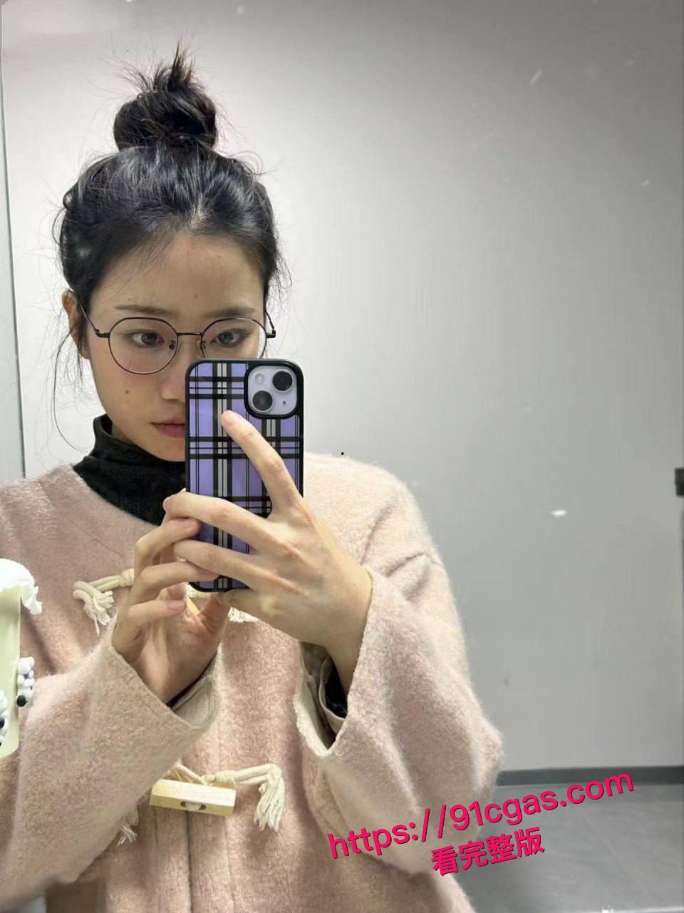 校园清纯校花李琦杉，表面光鲜亮丽，私下却被金主包养，化身调教玩物！-2