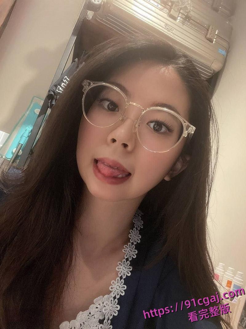 广西养生馆老板娘出轨视频震撼流出 高颜值尤物蕾丝情趣主动吃鸡 上位疯狂求操骚劲爆棚！-2