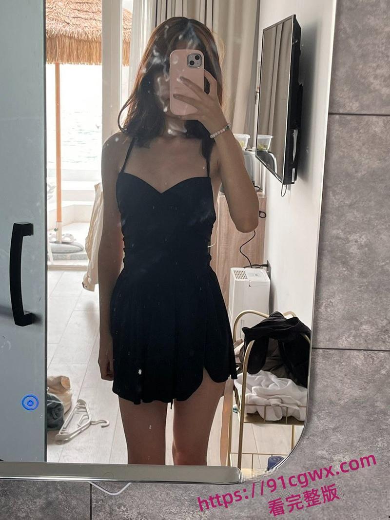 女高中生勾引化学老师一夜三次,搞得化学老师受不了,最终这段不伦关系被曝光,堪称炸裂-2