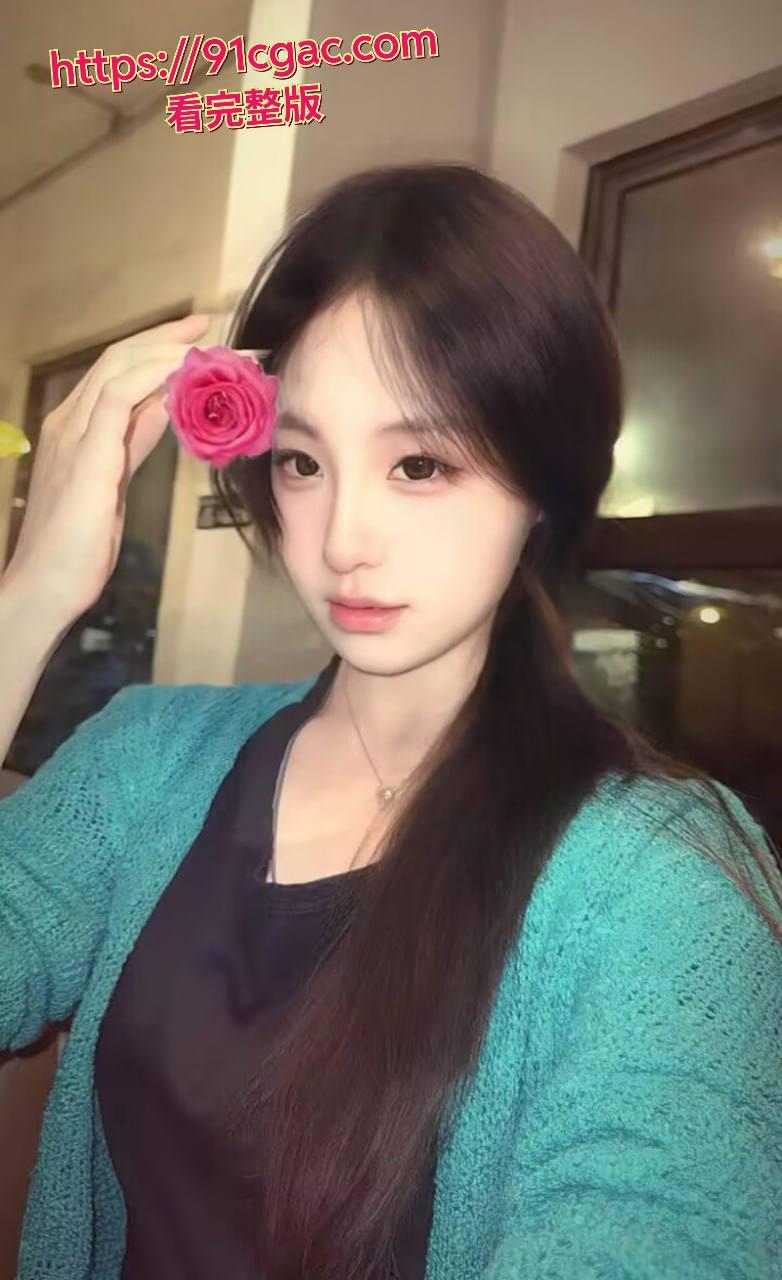 南宁师范大三学姐许嘉阳暑期跟炮友出去旅游，边游玩边性爱，真是该玩玩，该草草啊！-1