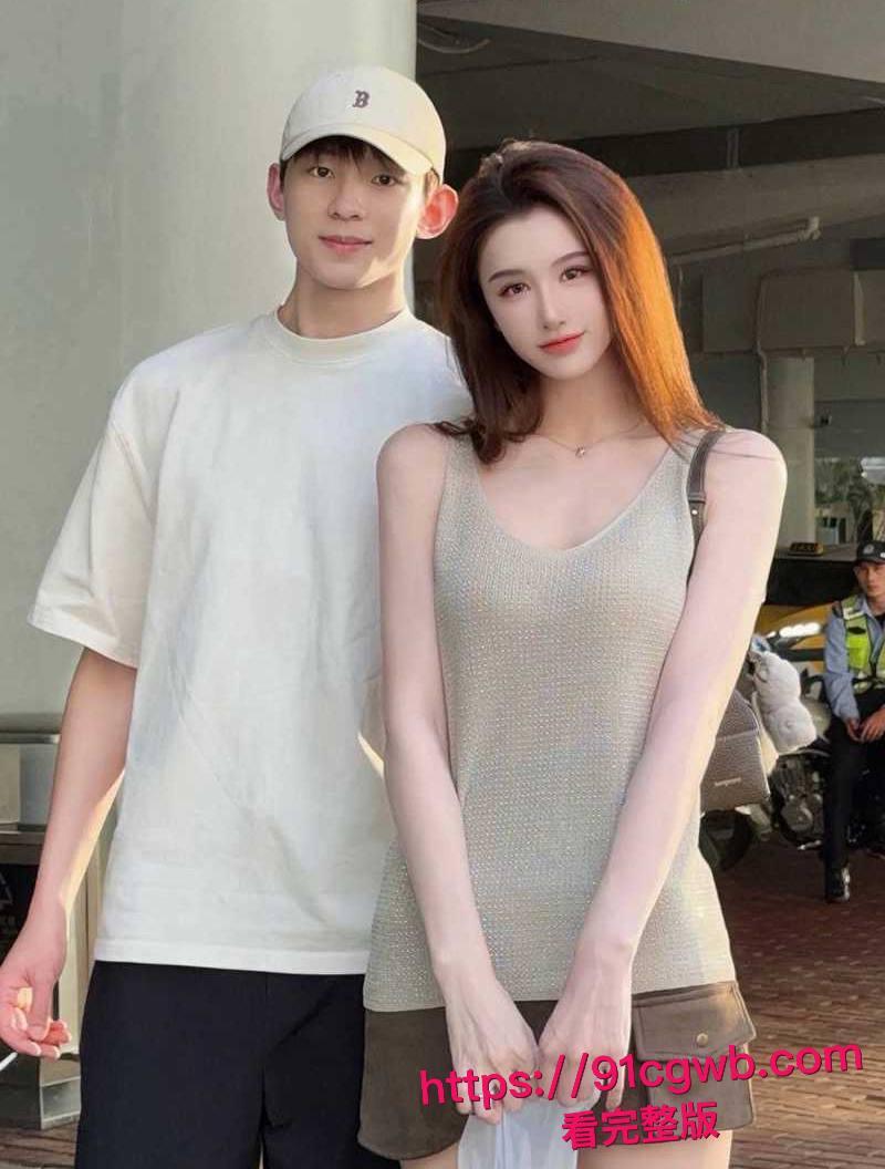 抖音顶流男网红F小奇不雅视频流出！频繁操粉美丑通杀 为拓展人脉组3P淫局 把人妻女粉当性宠玩具！恩爱过后拔屌无情！-1