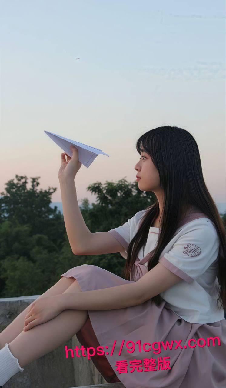 杭州电子科技大学大一文艺妹赵青瑜床照全裸上阵:清纯娃娃脸学妹白丝裹大肉腿自摸粉嫩骚穴,男友大鸡巴暴力打桩喷汁!-3