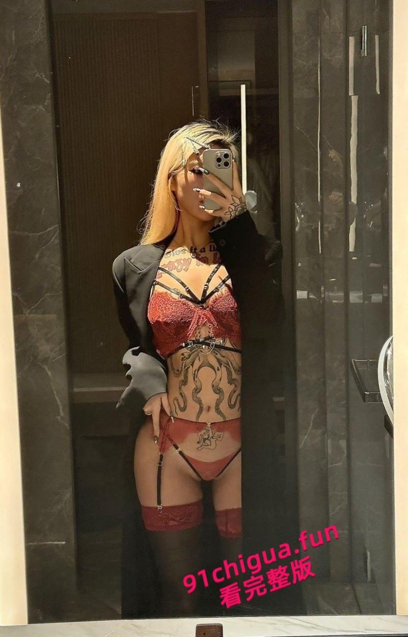 成都朋克风符文战士【HighSchoolGirls】性爱自慰视频流出，舌钉口交挑战感官极限，撅臀爆操淫荡不堪！-3