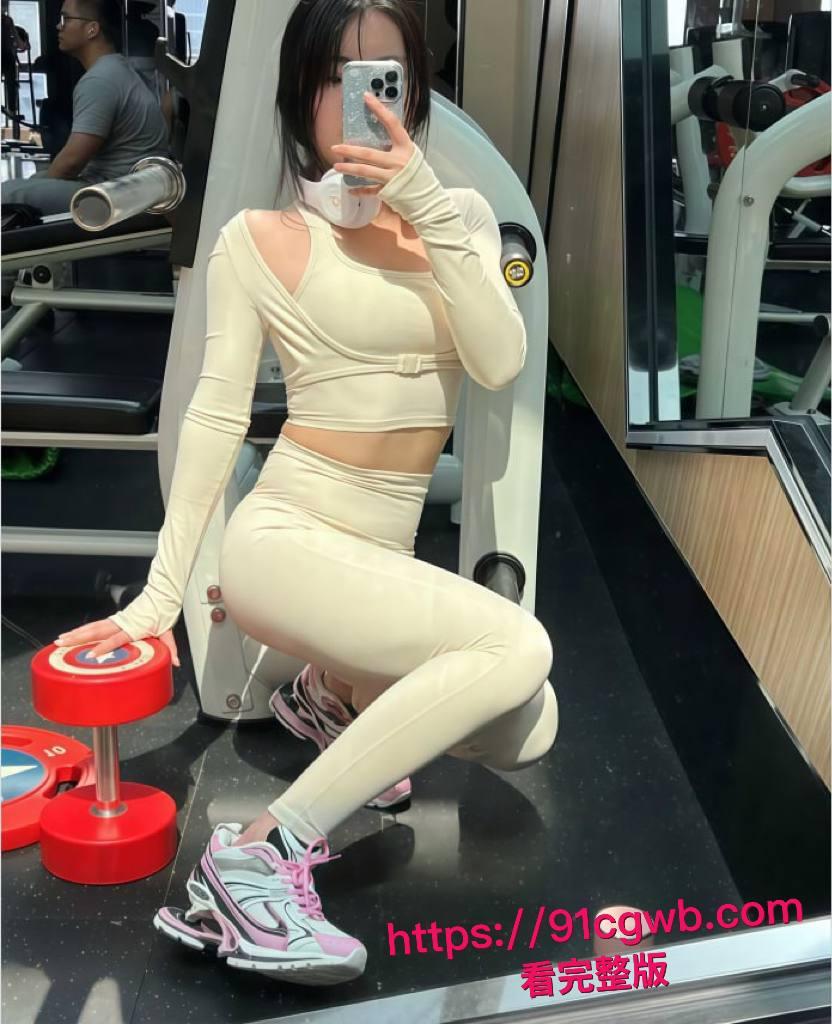 微博反差网红“悲伤口袋小狗”欲望脸口交吃鸡笑开颜！高颜值清纯母狗自慰口交合集，母狗本性暴露无遗！-3