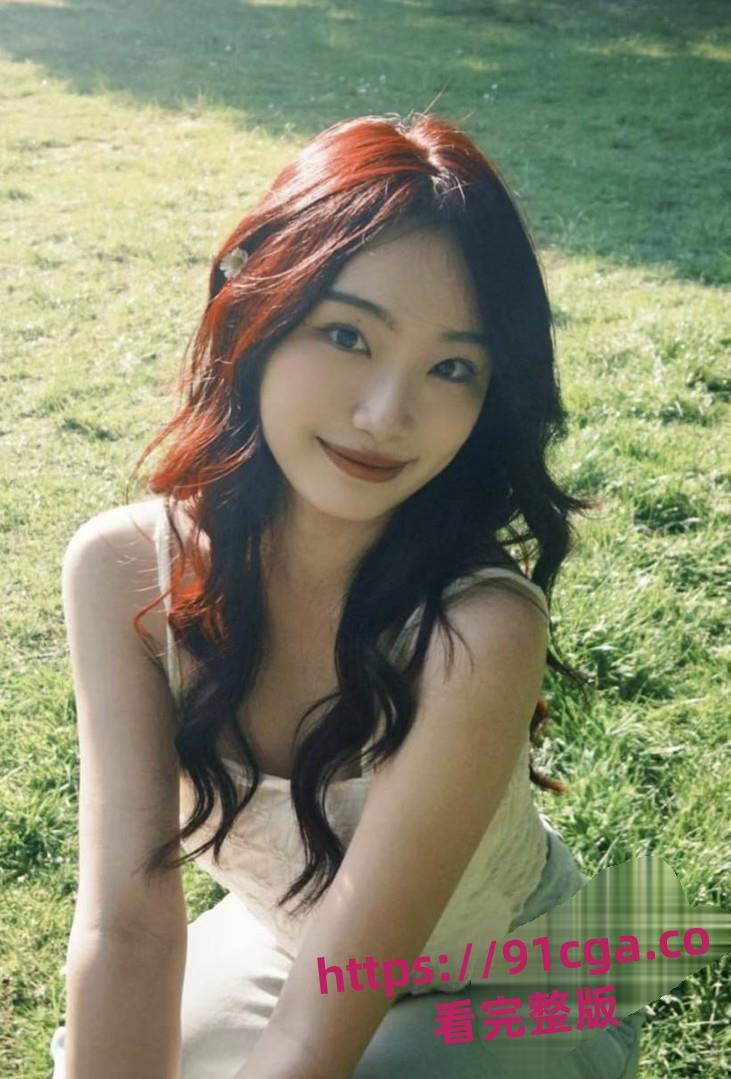 韩国首尔大学留学生『李婉芸』极品美女跪舔肉棒求口交！-1