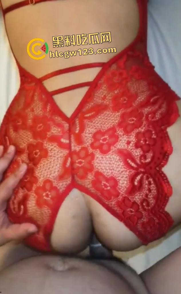 肥胖儿子【吴贵】高考后狂干亲妈骚乱！肚子大短鸡巴太小惨不忍睹射精！-8