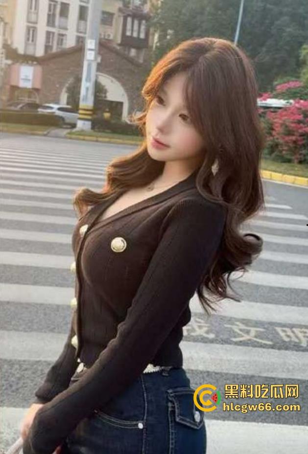 瓜友投稿！6000元拿下职高小妹一血 挨两炮受不了退三千换闺蜜上 这钱花的真TM值啊-12