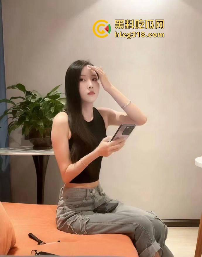 佛山小米su7新车主竟然是站街女？难怪最近这么努力接客了，原来是买新车了 挣钱嘛不寒碜-6