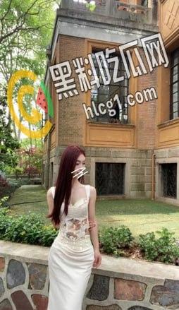 长沙小情侣自拍泄露 小美女吃着鸡就不愿意松口了 娇小性感的身材配上男友大屌极具反差！-2