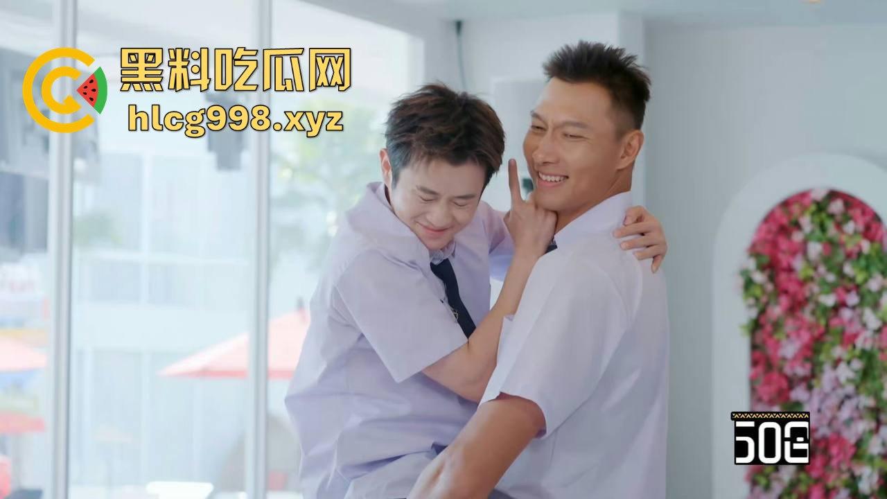 易建联招嫖？TS小姐爆料猛料，裸照+身份证曝光，篮球圈这次真的炸锅了！-21