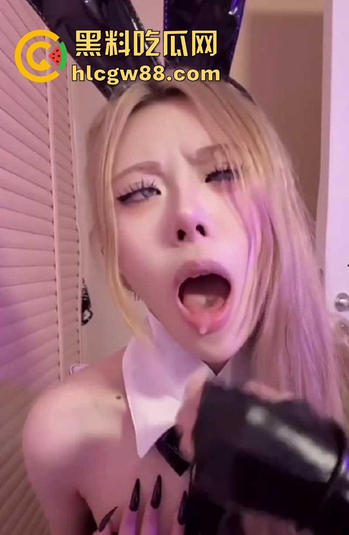 抖音御姐网红【枭娍】最新金主高价定制阿黑颜翻白眼 喜欢这一口的不容错过！-4