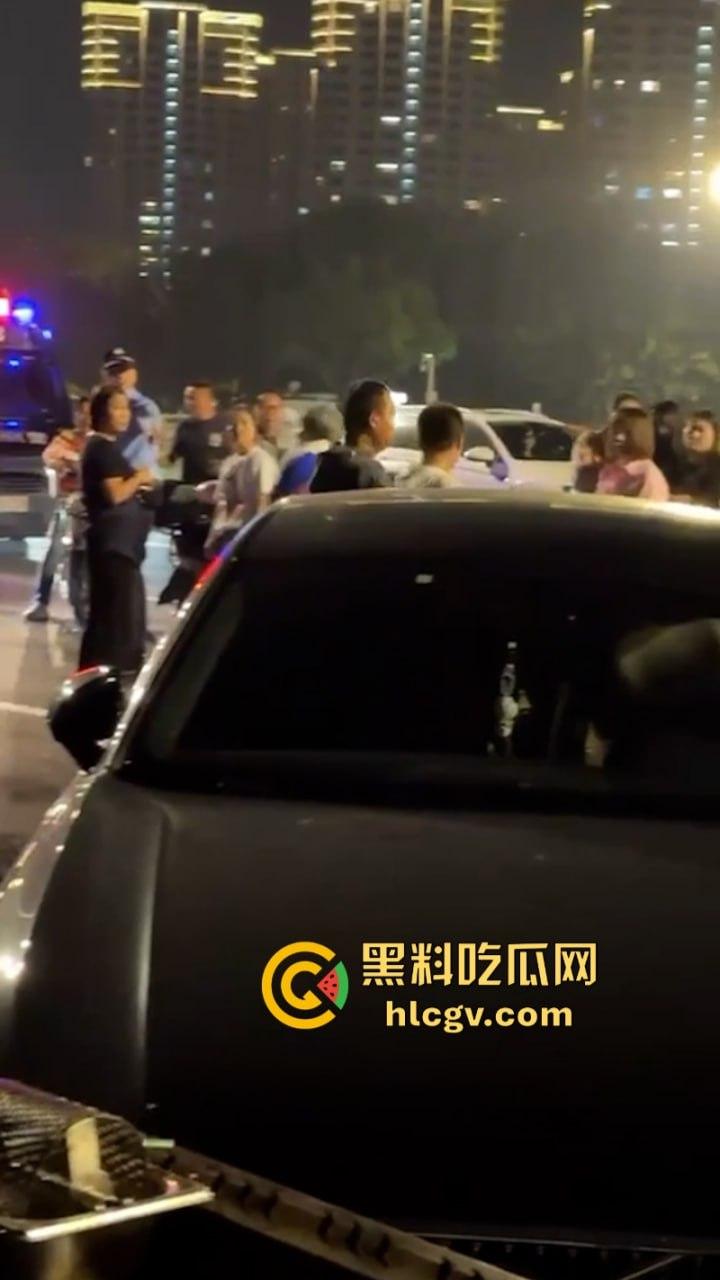 福州女子给已婚男发暧昧信息天天发骚 全家总动员婆媳联手抓小三  打成狗了这是！-9