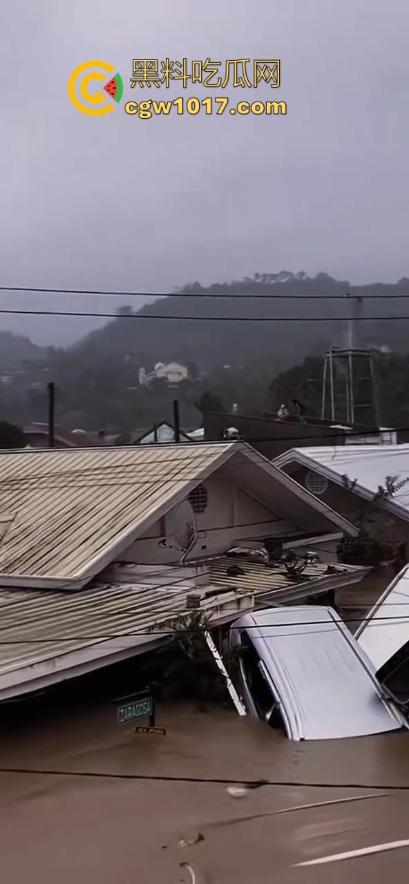 超强台风海鸥强势登陆菲律宾，全国进入灾难状态至少导致142人死亡，127人失踪，近几年全世界环境真的越来越严重了！-3