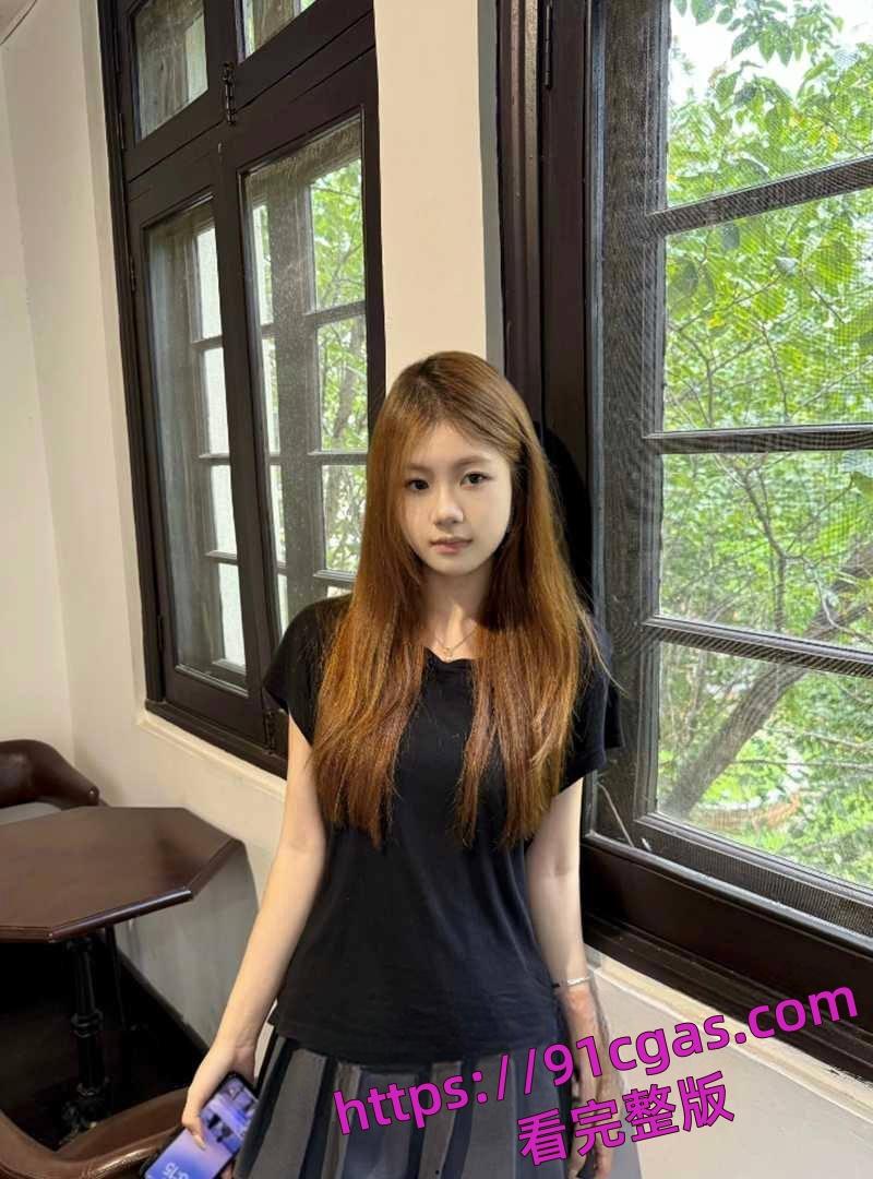 杭州劳斯莱斯车主群大瓜，古斯特老婆偷情视频曝光，跪舔口交女上位全自动-7