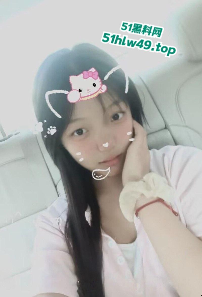 广东工业大学【方雅琴】马尾飘飘竟被金主调教成性奴母狗，揉着饱满大奶后入抽插淫叫不断！-7