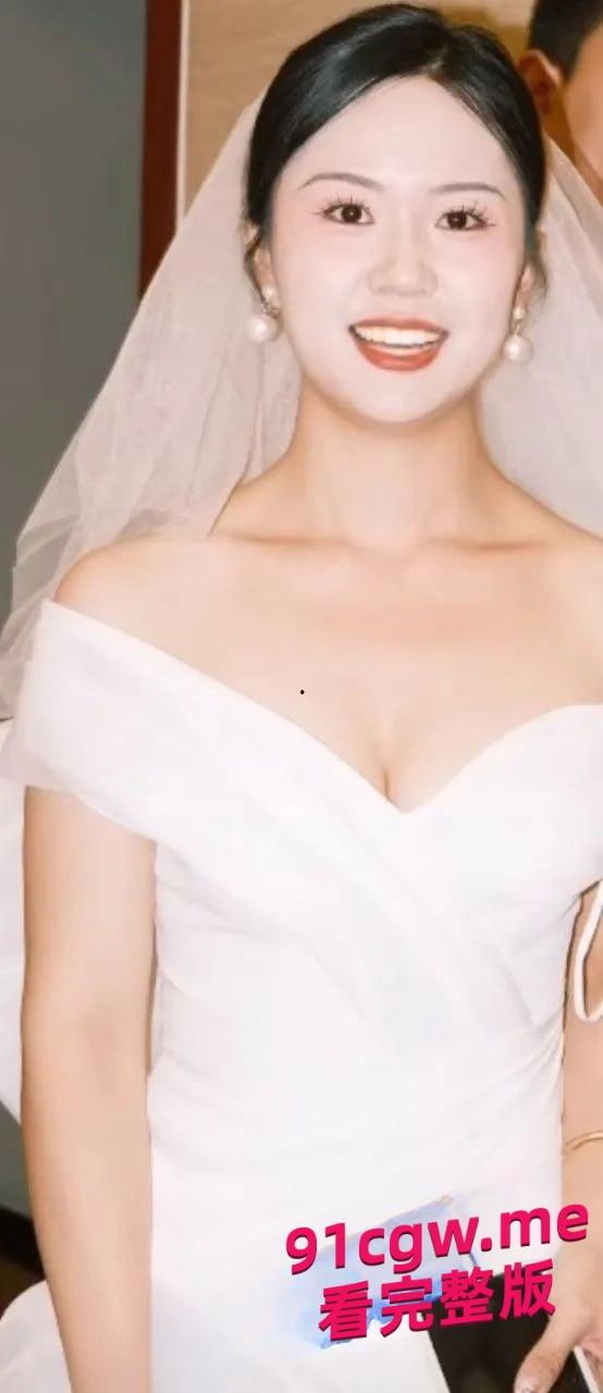 人妻母狗闫冰倩 被7个男人操过 经历过十几次3p！-3