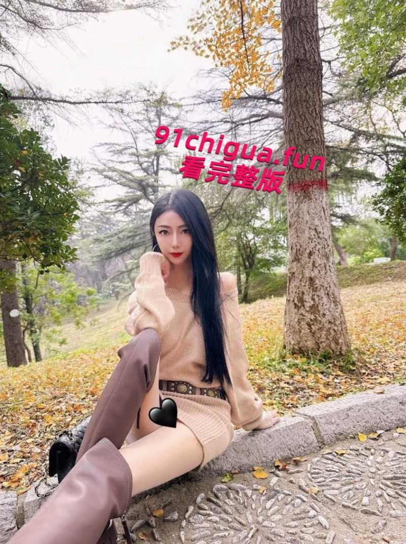 山东菏泽30岁少妇【刘宵雪】离婚后自甘堕落沦为骚鸡，出租屋惨遭金主束缚调教！-4