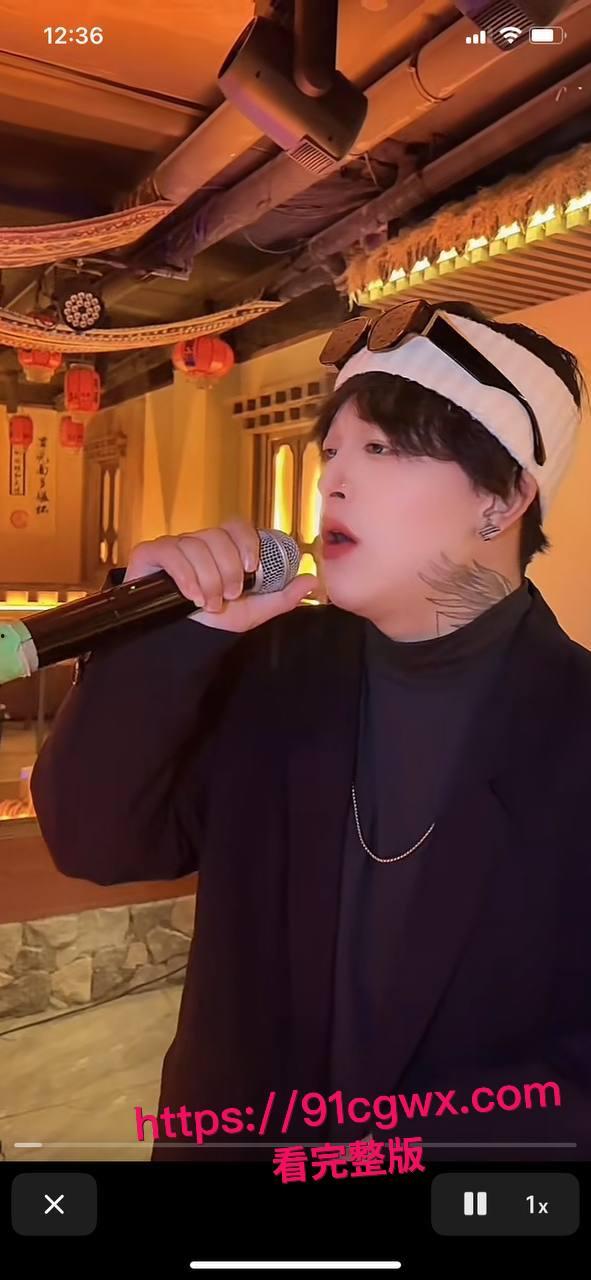 四川渣男歌手司杜小熊厕所猛操女客大鸡巴狂捅老板娘，老婆群里甩视频撕开禽兽真面目-11