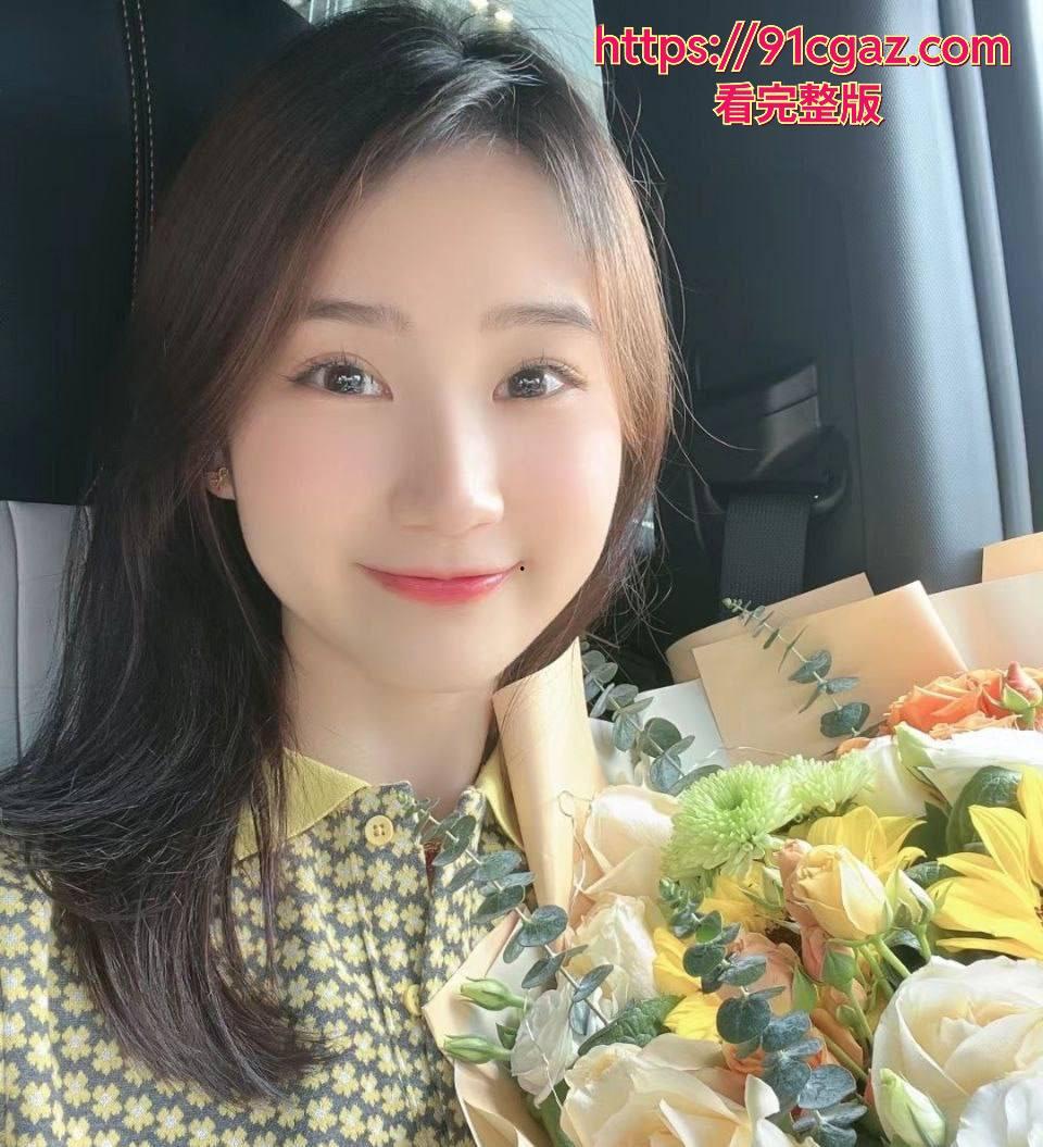 没想到如此纯欲的妹子背后竟然这么淫骚！-2