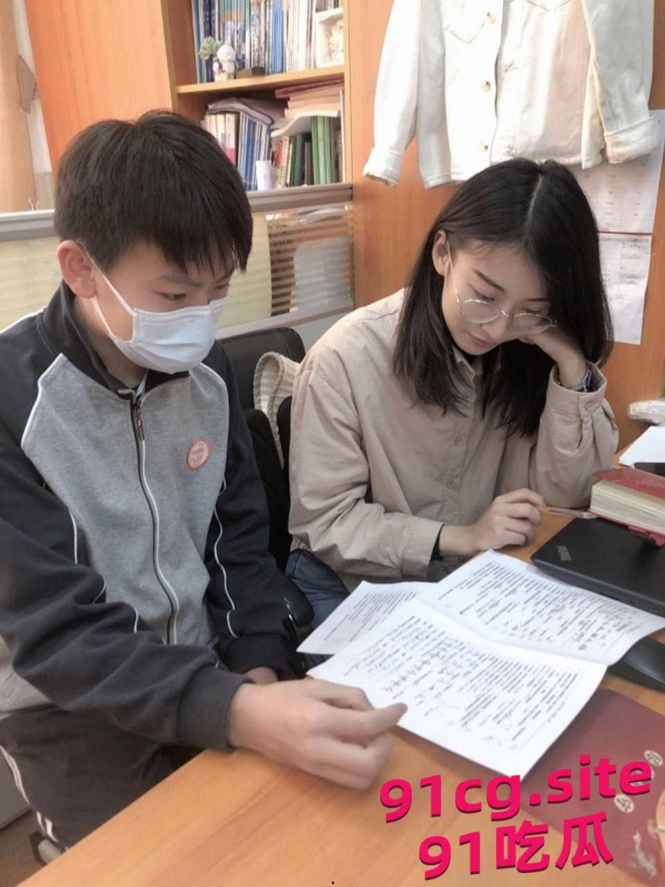 上海高中女老师出轨16岁男学生，聊天记录被丈夫曝光-5