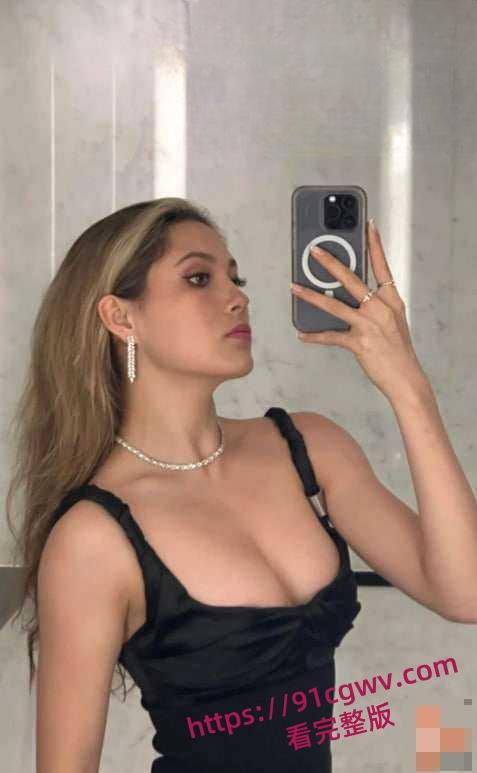 奥运滑雪冠军谷爱凌这么骚为啥没人说呢，曝光裸照图片和自慰视频-9