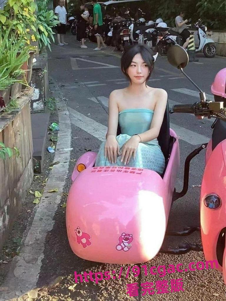 沧州师范22级吕嘉慧大瓜！冰山女神私下惊爆“狂野”一面！-2