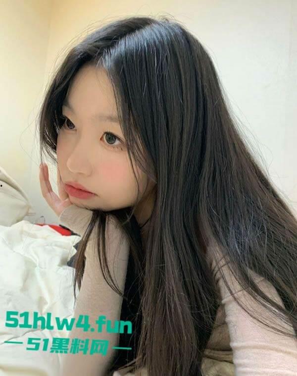 山东艺术学院【陈雨涵】顶级身材舞蹈系反差母狗，颜值清纯肌肤白嫩翘臀美乳腿长逆天，被大哥包养性爱视频流出。-11