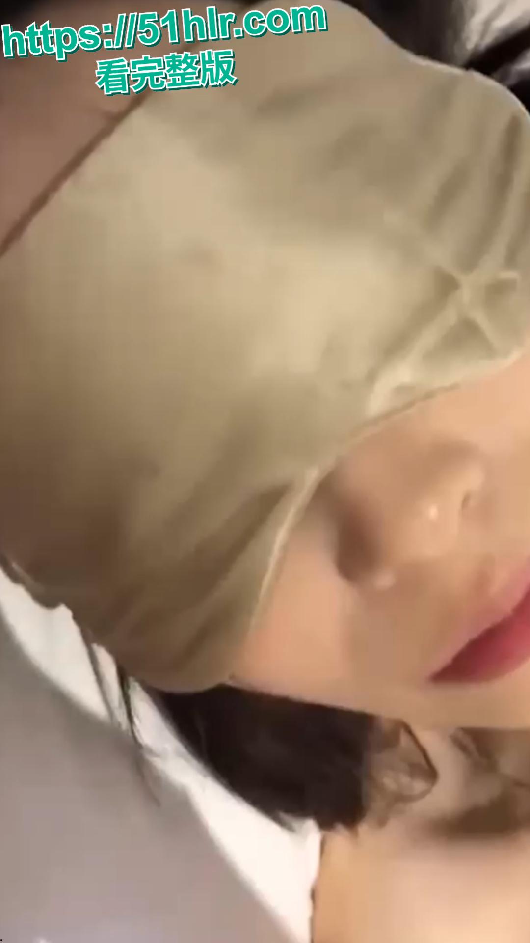 惊爆！菏泽高颜值女神刘鑫雨，早期自报不雅视频突流出！-10