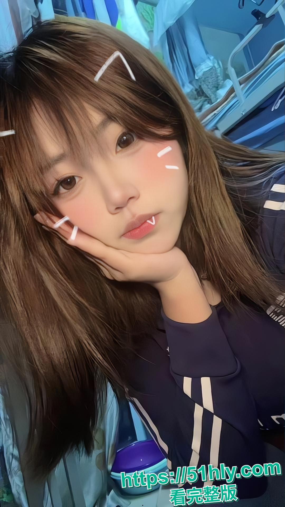 华北理工嫩妹 高圆圆 私生活混乱 欠债不还被债主曝光自慰做爱视频 画面淫靡至极！-4