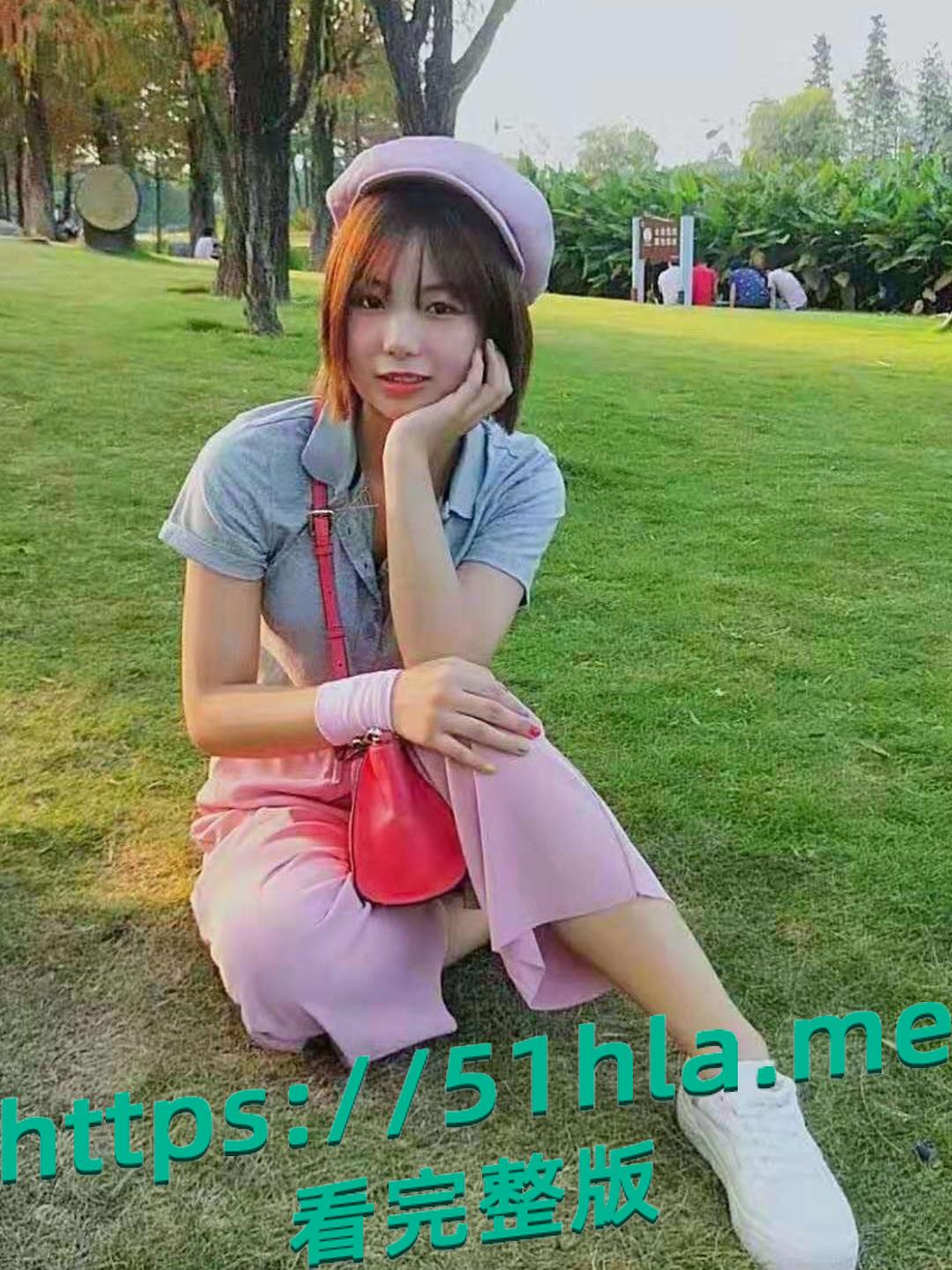 赣南师范大学 韦丽芳 背着男友兼职外围赚外快 喜欢车震口交 被嫖友用鸡巴捅嘴塞喉 抗腿爆操输出！-10