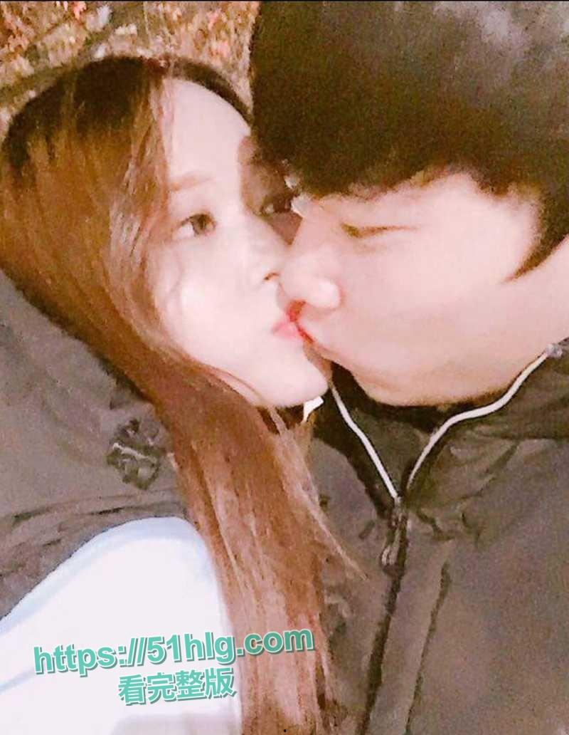 【杭州】美丽女大学生【张雅】的金主调教之路！吸精母狗口爆吞精，惨遭鞭打带狗链，榨精狂暴惨不忍睹-2