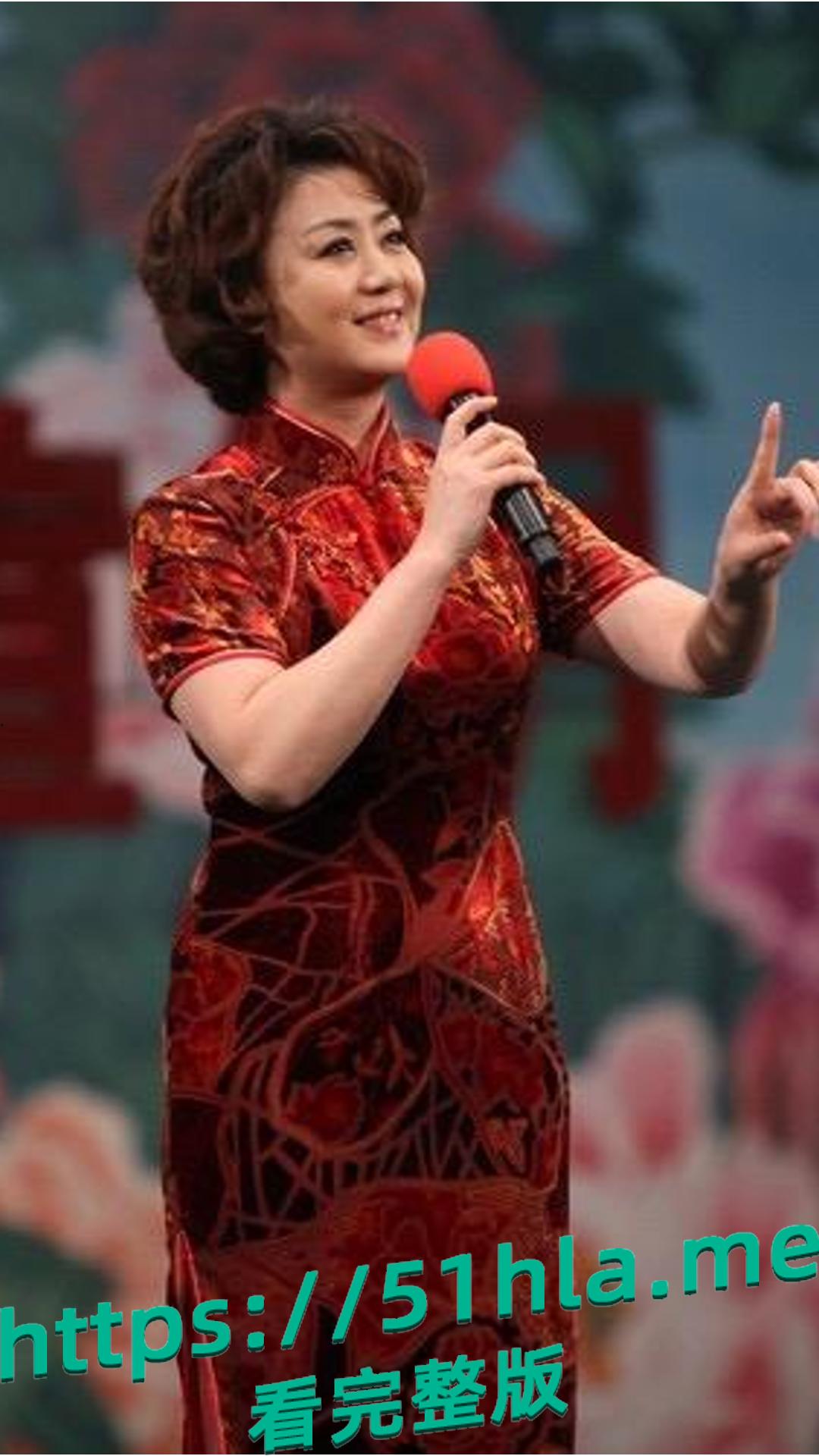 京剧第一美人 李胜素 被粉丝群曝光搞破鞋 与搭档于魁智暗生情愫 做爱视频火爆流出 相关话题现被全网封禁！-14