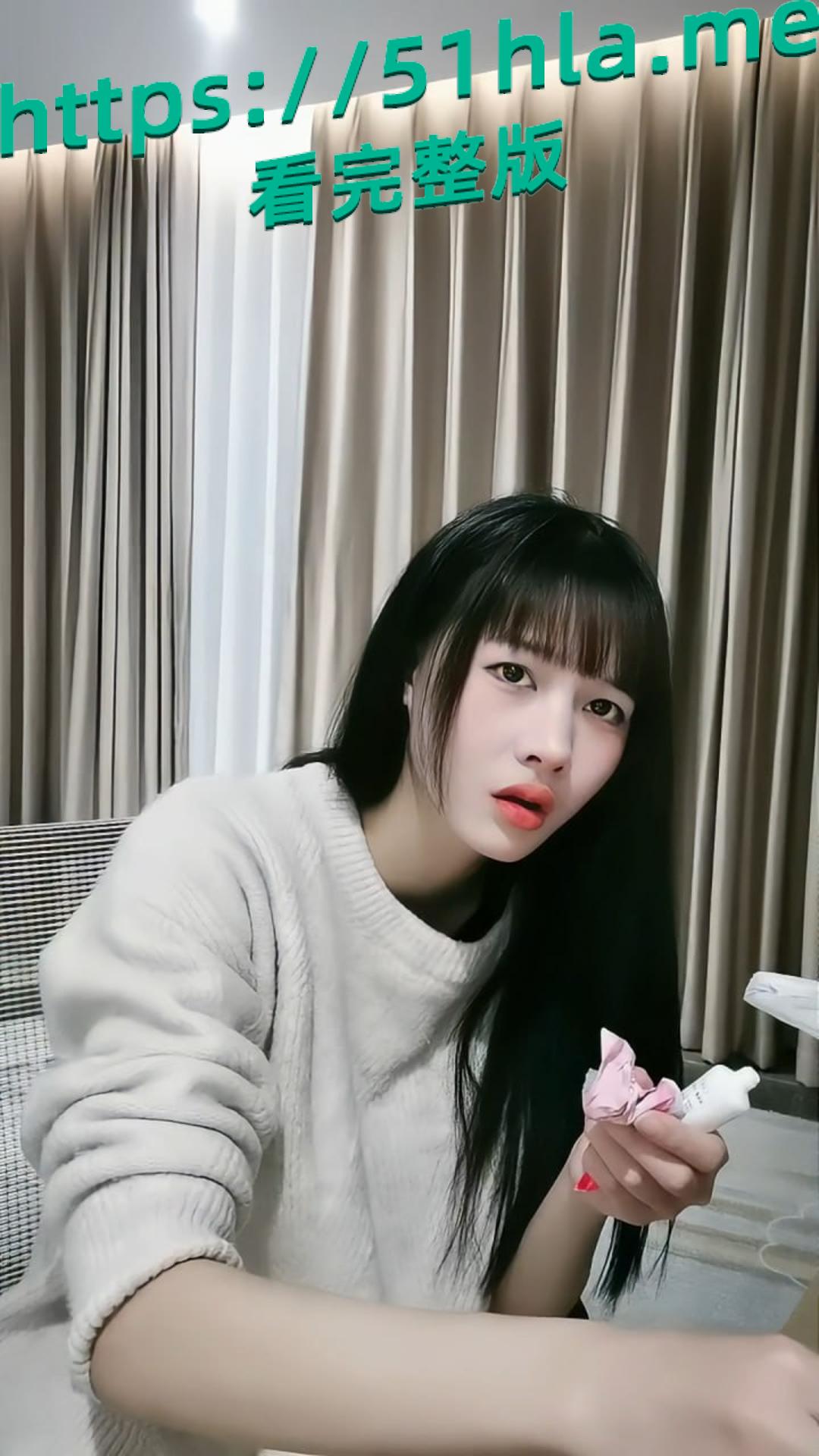 极品小仙女反差婊 珂珂 与新男友的不雅视频被曝光两天又被干了好几炮~三洞失守！-2