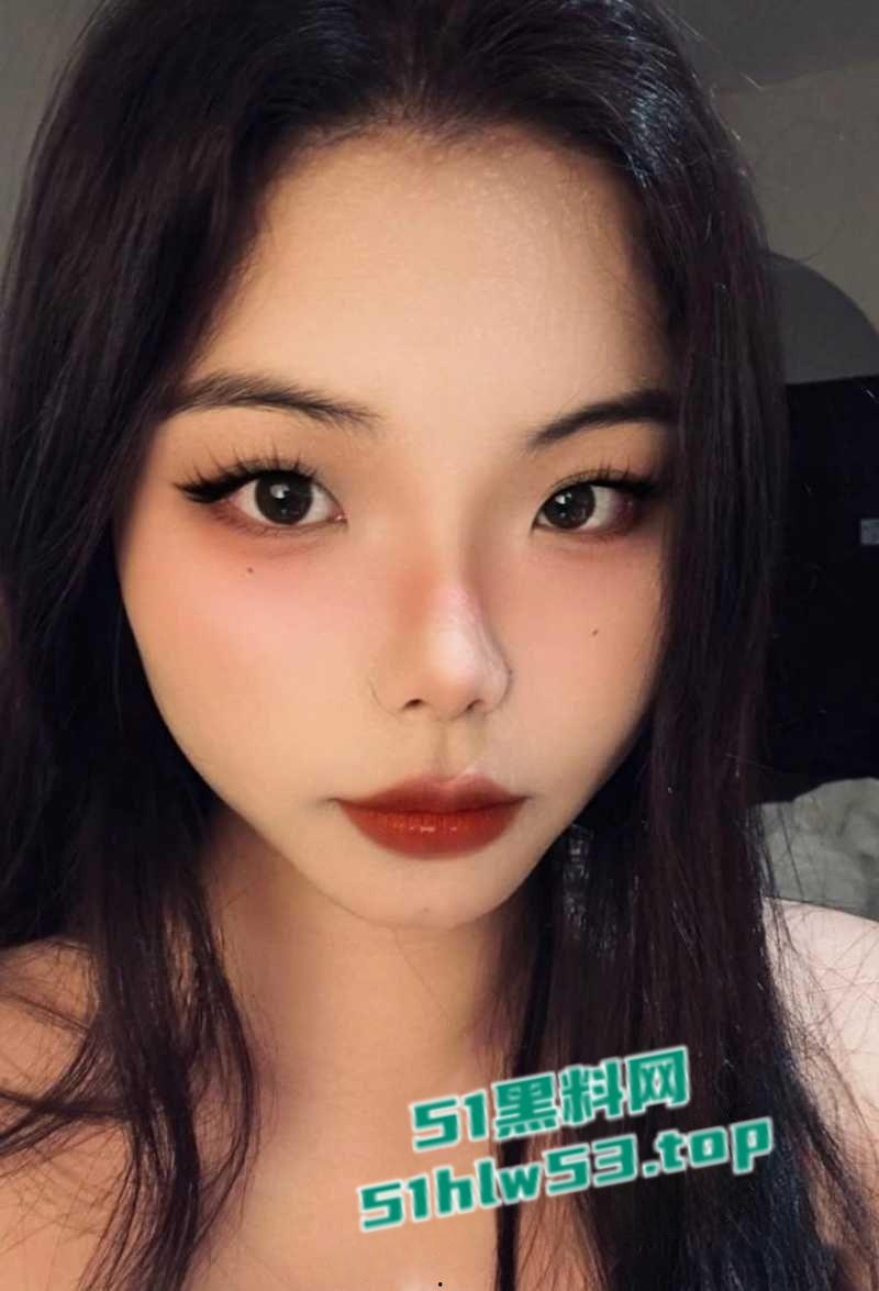 江苏师大【廖雨珊】性爱视频流出，巨乳微胖妹变小母狗，无套内射露脸口交户外露出尺度逆天！-2