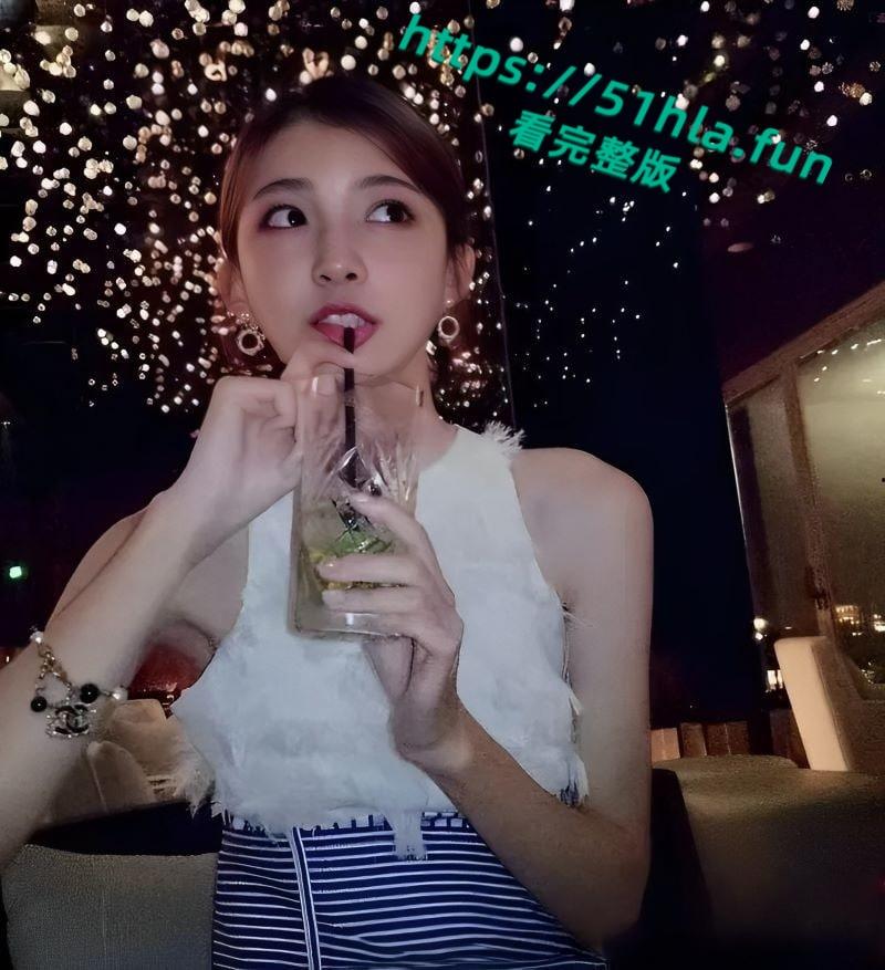 上海师范大学校花【陈大祎】性爱视频泄密，露脸口交舌尖灵活挑逗，肥美臀部高翘后入浪叫不止！-3