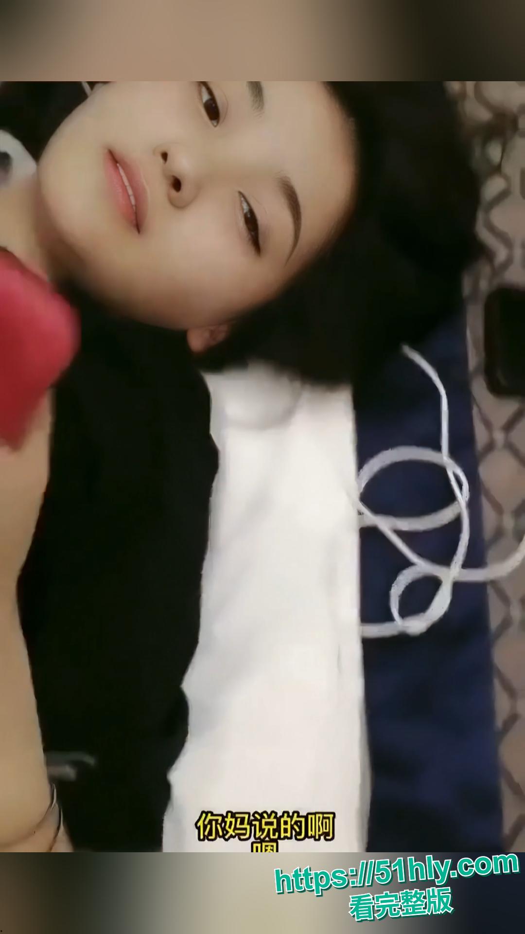 辽宁实验学校大乳学生妹刘敏被男友诱惑酒店开房写作业 边被捏奶子内射边跟妈妈打电话报备早点回家-7