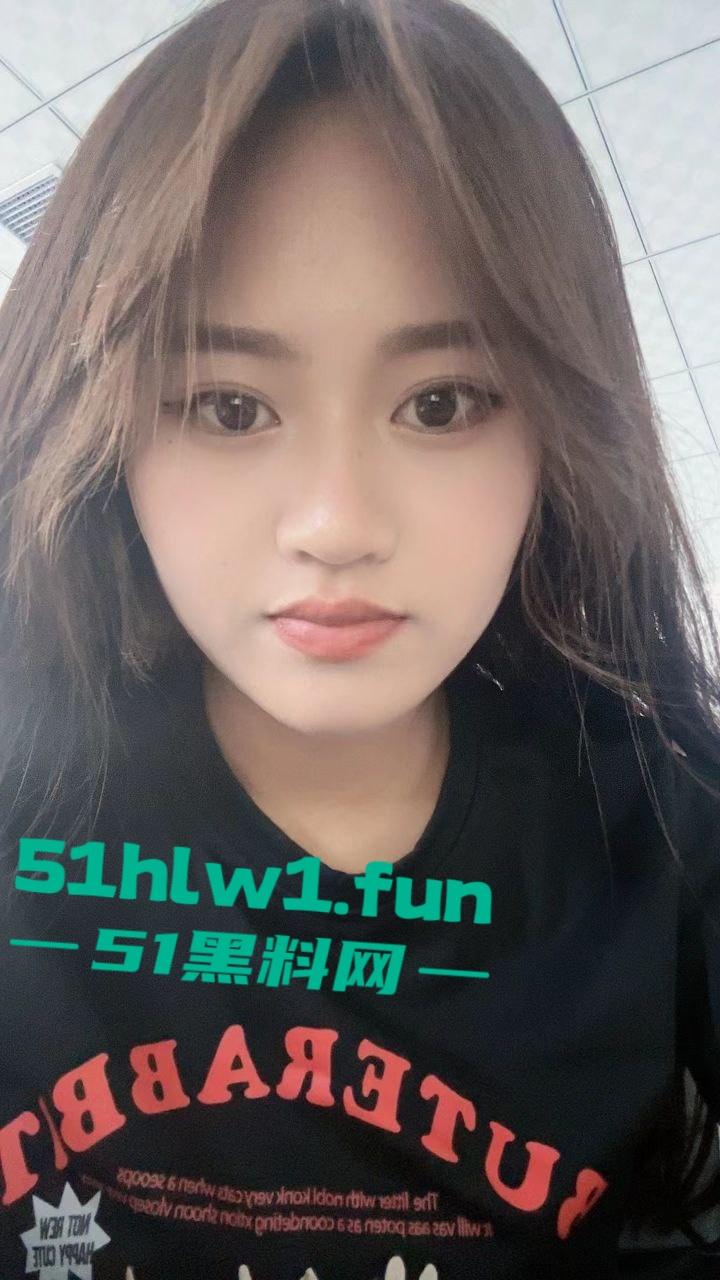 德州极品小骚货李雯，可爱颜值骚幼师，身材高挑性感，私下骚的一批，勾引学生家长，被妻子发现曝光！-8