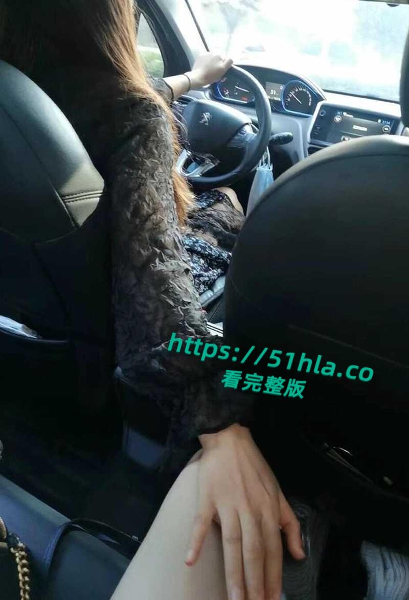 95后清纯律师妹子竟当福利姬解压，大量不雅照遭曝出，黑丝全裸尺度炸天，脱律师服掰臀露穴反差爆表！-14