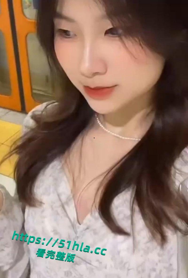 香港大学清纯校花【黄凯欣】抵不住金钱诱惑，沦为富二代性奴玩物，满身淫语颠覆女神形象！-2