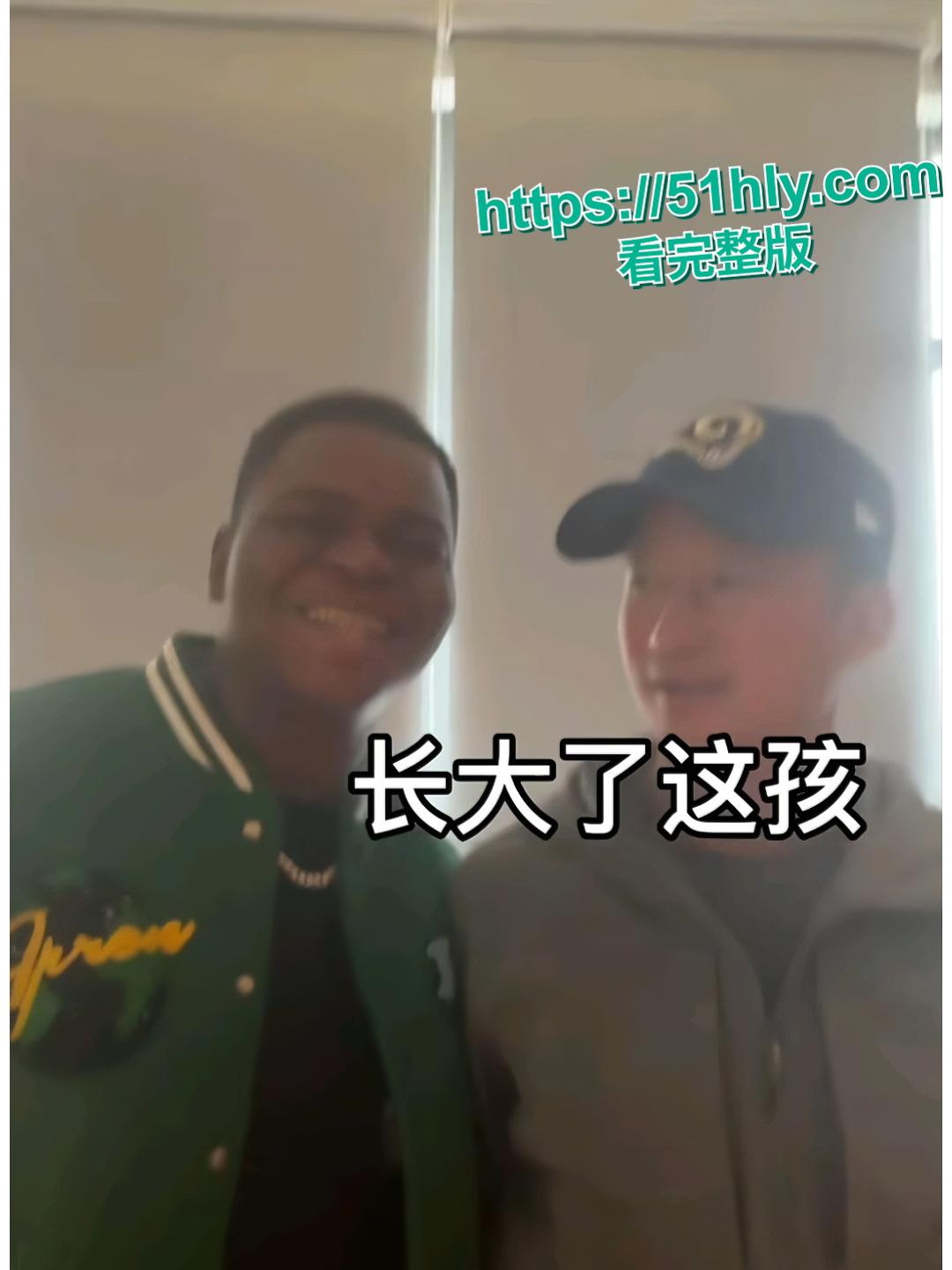 战狼2非洲小黑进军网红 下海约炮廉价的巴西牛排 线下实战营销美国伟哥下贱母狗见到黑哥就脱下裤子求操！-3