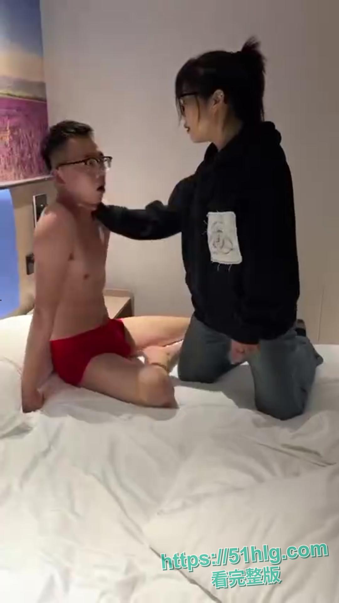 【山东潍坊】普斯轻奢酒店“抓小三”风波！男友冒名开房，女友怒寻真相，拳打脚踢十分精彩！-3