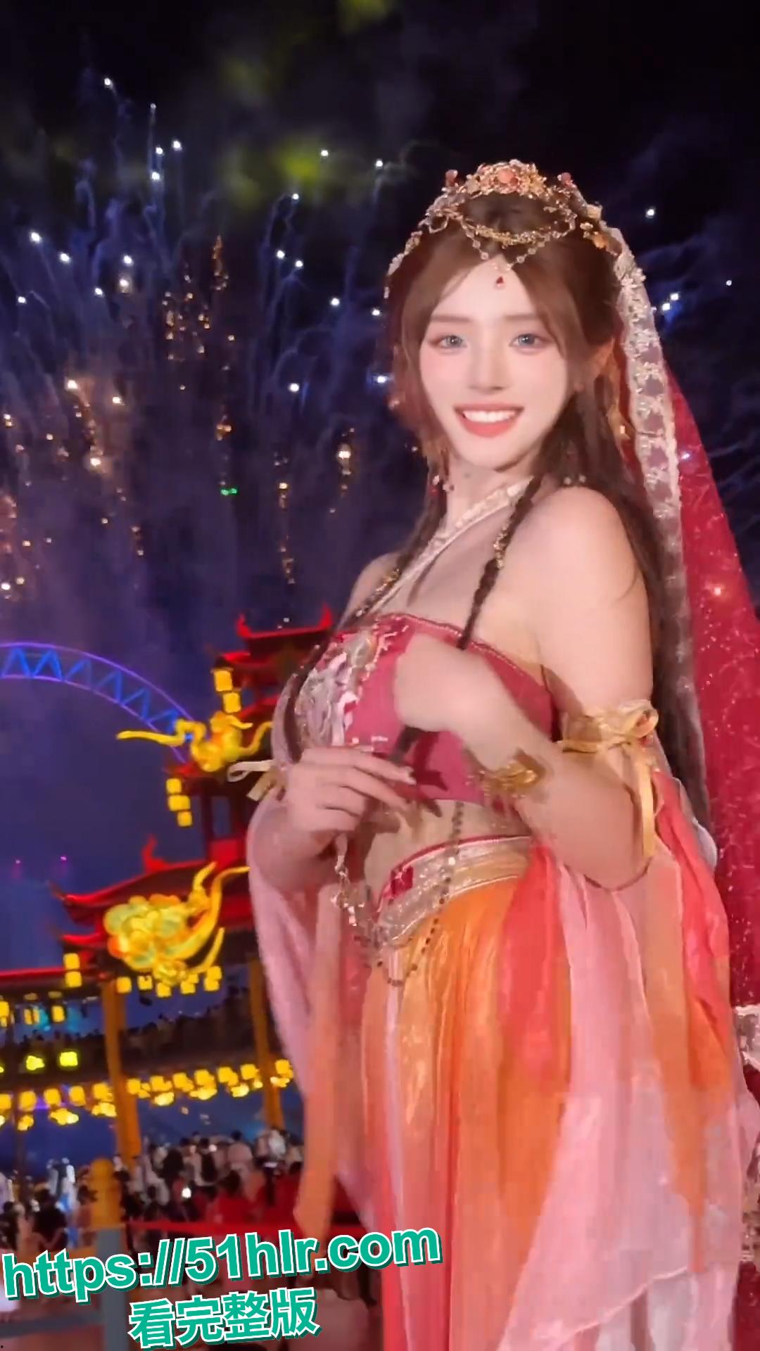 抖音百万粉网红 MH 塌房！曾与童锦程传绯闻，早期竟是黄播出身！-4