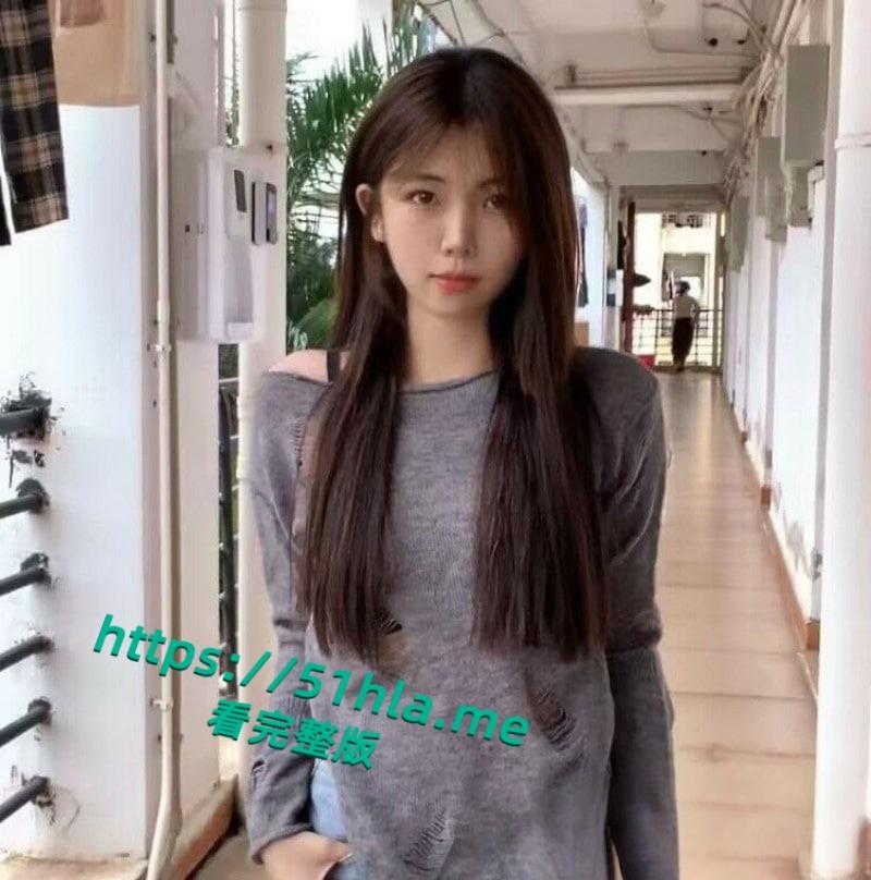 海南海口经济学院【王仙静】饥不择食与40岁老男人约炮 ，遭男友发现后怒曝性爱视频！-2