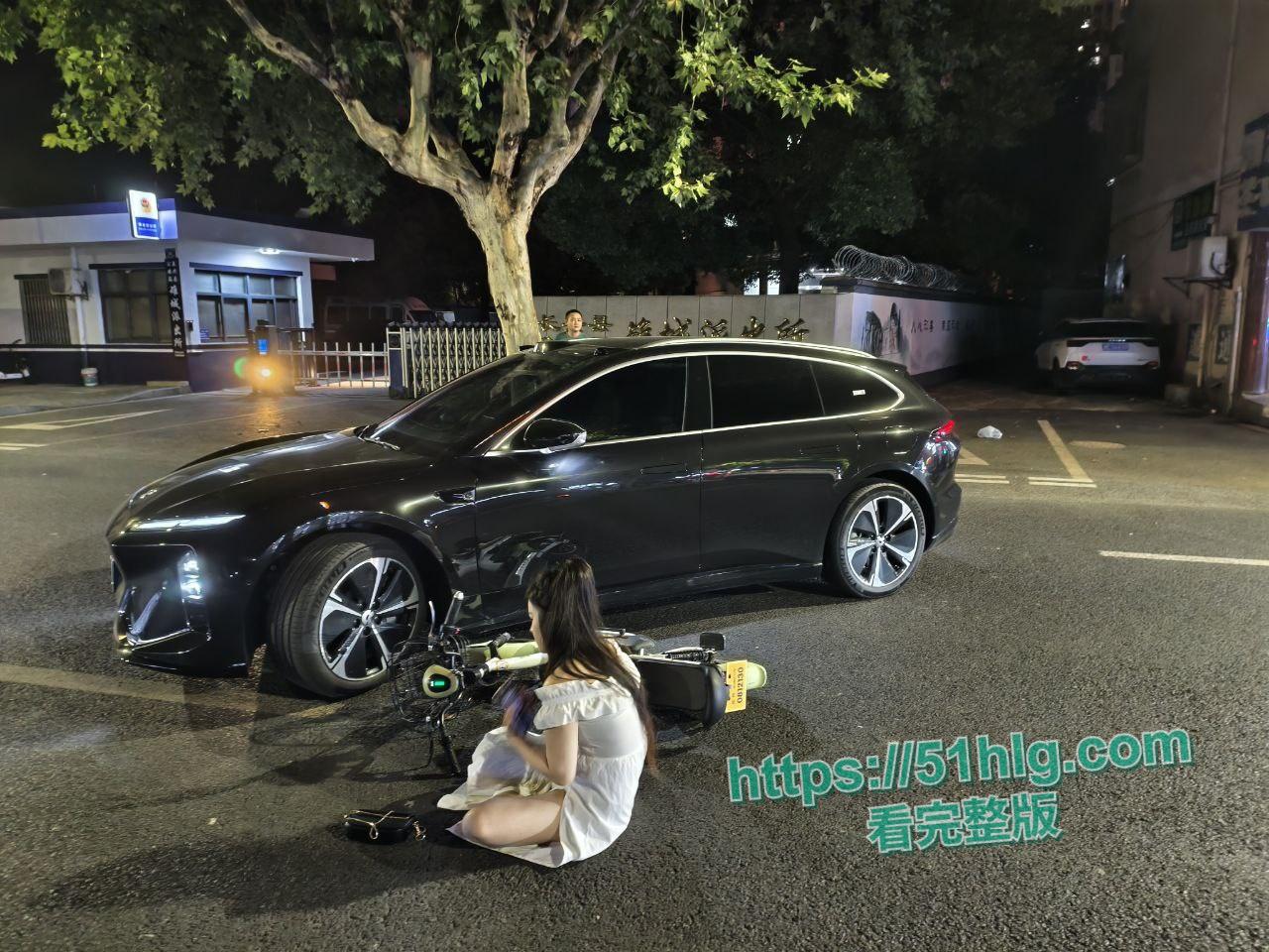 【湖南】男子酒驾撞人后约炮化险为夷 外表高冷女神酒店化身吃鸡狂魔 深喉口爆 无套爆操 瓜友们羡慕不已-3